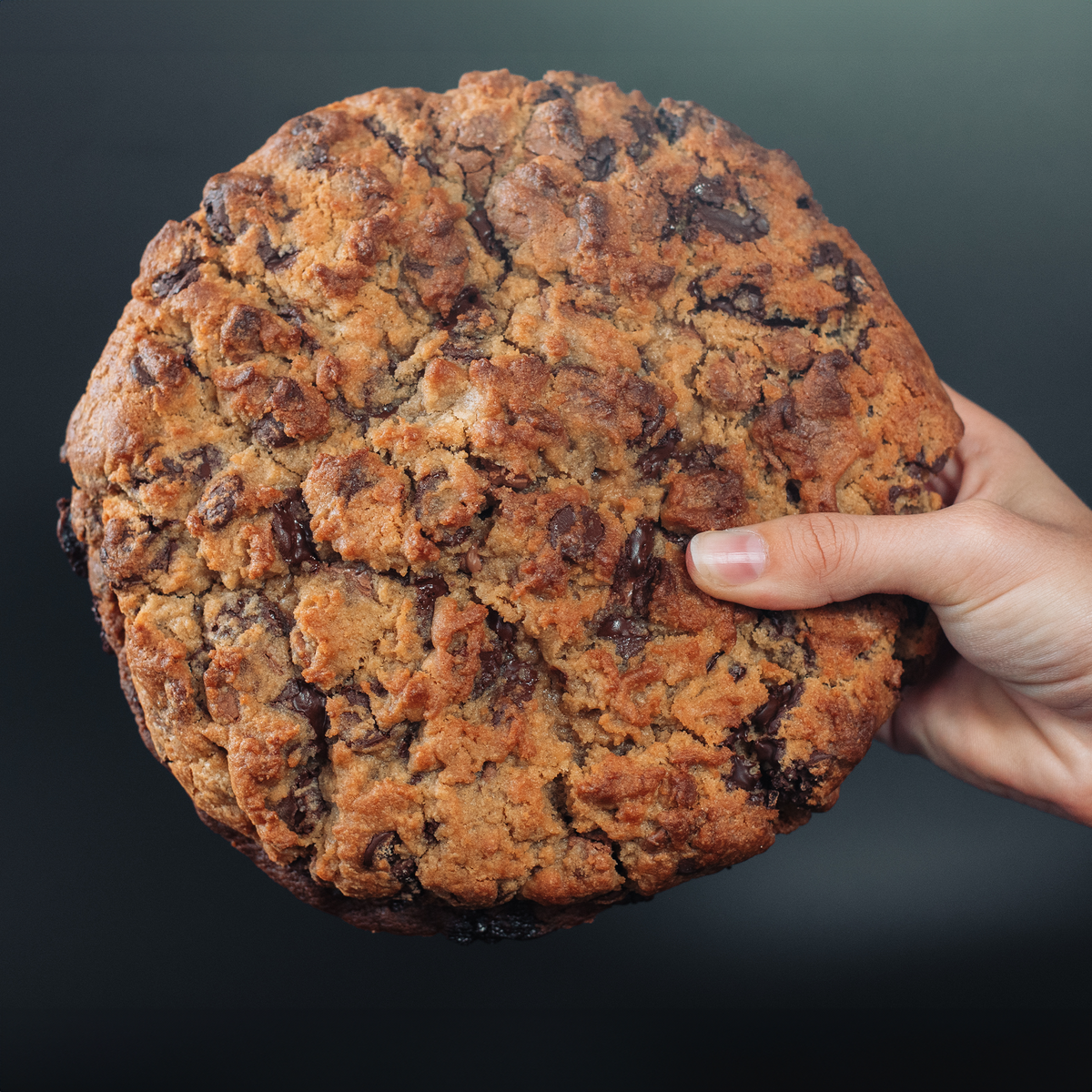 1KG Giant Cookie – The Cookie Box